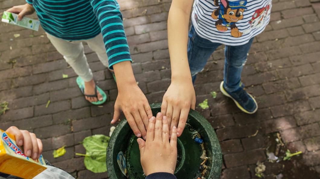 Handjes van kinderen