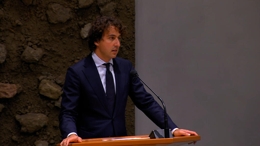 Jesse Klaver tijdens de Algemene Politieke Beschouwingen