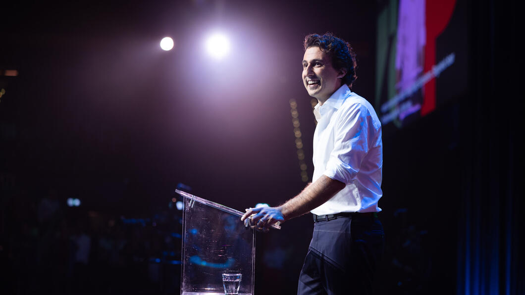 Jesse Klaver op het GroenLinks-PvdA-congres