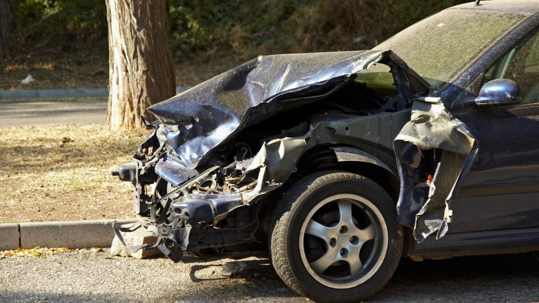 autocrash.jpg