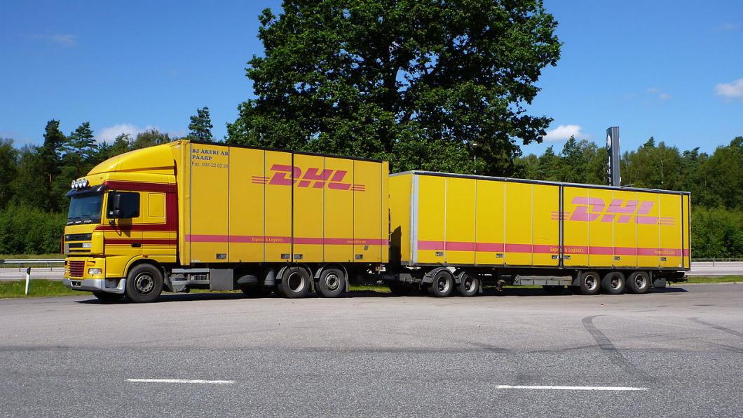 megatruck.JPG