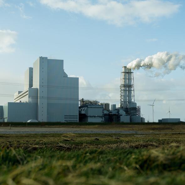 Kolencentrale op de Eemshaven in Groningen